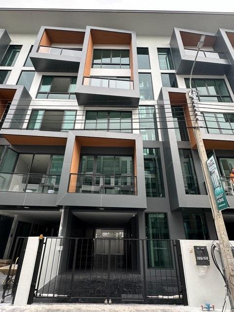 ให้เช่าโรงงานพร้อมอยู่ ถนนสุขสวัสดิ์ ซอย2 ( ทะลุพระราม2ซอย 18ได้ ) ติดตลาดอินดี้