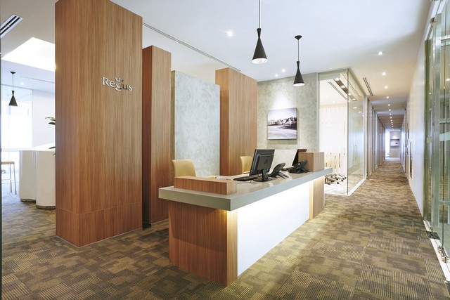 ออฟฟิศตกแต่งพร้อมใช้ รัชดา ห้วยขวาง  อาคารเอไอเอ แคปปิตอล เซ็นเตอร์ มีพนักงาน 1 ท่านขึ้นไป  ดินแดง  MRT ศูนย์วัฒนธรรมฯ โทร 025125909,  084-543-4833 ดูข้อมูลอาคารอื่นที่ www.irentoffice.com ยินดีรับฝากขาย-เช่าสำนักงาน- รองรับพนักงานตั้งแต่ 1 ท่านขึ้นไป ราคาค่าเช่าประมาณ 8,000 บาทขึ้นไป- มีอุปกรณ์สำนักงานครบทั้งโต๊ะ เก้าอี้ ตู้เก็บเอกสาร พร้อมใช้- ระบบอินเตอร์เน็ต และ wifi ตลอดระยะเวลาทำงาน- มีพน