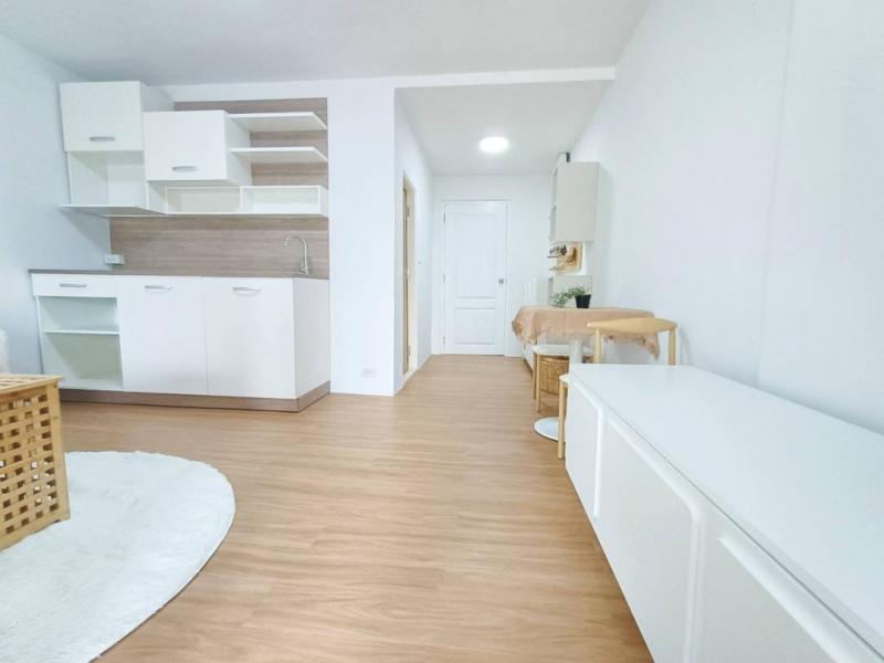 EPL-CD0019 ขายคอนโดซิตี้วิลล่า ลาดพร้าว130 ใกล้รถไฟฟ้าสถานีลาดพร้าว101 ตึกD2 ชั้น 3 คอนโด 33 ตารางเมตร รีโนเวทใหม่ ตกแต่งสไตล์มินิมอล