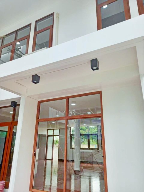 MRTจตุจักร 0.8 กม.รัชดา บิ๊กซีวงศ์สว่าง 1.6 กม.home office Air BNB  ให้เช่าบ้านเดี่ยว 2 ชั้น 6 นอน 7 น้ำ 8 แอร์  ถ.ประชาชื่น