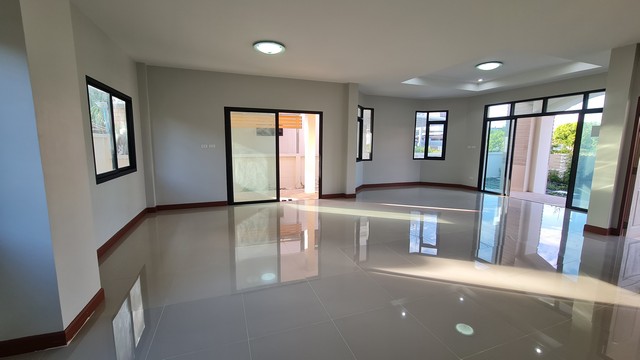 ขายบ้านเดี่ยว ตำบลแสนสุข อำเภอเมือง ชลบุรี ขายบ้านใกล้บางแสน ขายบ้านเดี่ยว 2 ชั้น หมู่บ้านสามมุกวิลเลจ2 ขนาด 66 ตารางวา ใกล้เขาสามมุก