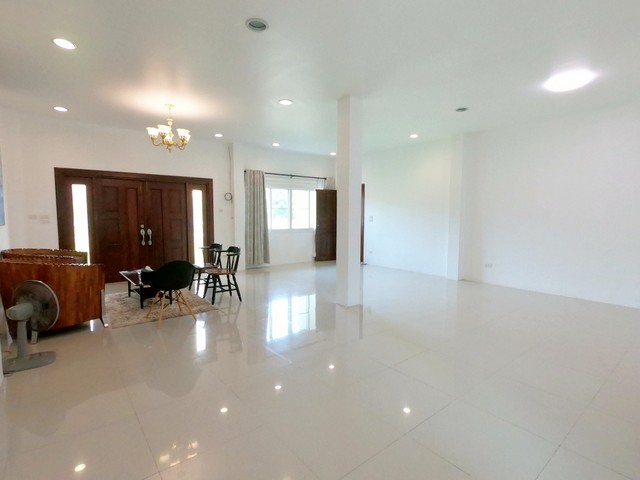 ขายบ้านเดี่ยว 2 ชั้นหมู่บ้านแสนสราญ อำเภอหางดง จังหวัดเชียงใหม่ เนื้อที่ 89.8 ตารางวา