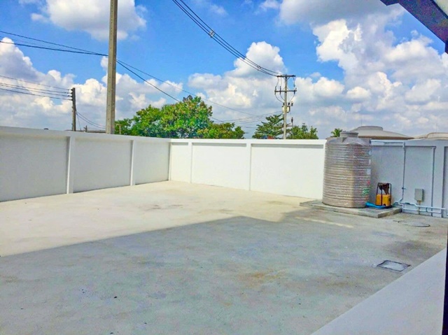 Saint Alphonsus เซ็นทรัล ศาลายา 2.6 กม. ให้เช่าอาคารพาณิชย์ 3ชั้นครึ่ง 4นอน ถูก กว้างใหญ่ โลตัส ศาลายา 1.4 กม. 5น้ำ 472ตร.ม. 102ตร.วา.