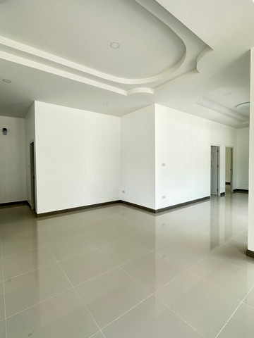 Vายและให้เช่าบ้านเดี่ยวใกล้หาดสวนสน 3กม.ระยอง บ้านเปล่า ไม่มีเฟอร์นิเจอร์