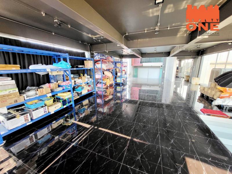 ขายโฮมออฟฟิศ 4 ชั้นครึ่ง พร้อมลิฟท์1ตัว โครงการเจด สาทร-พระราม 3 พื้นที่ใช้สอยกว่า 900 ตร.ม