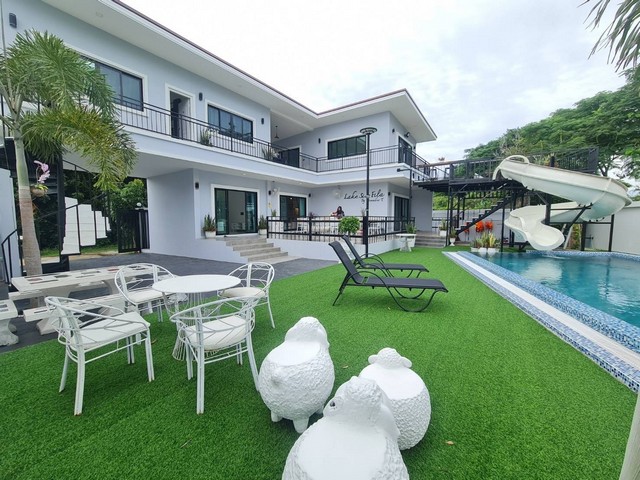 ขายบ้านพูลวิลล่า 2ชั้น พร้อมผู้เช่า ขนาด116ตรว 6นอน เหมาะลงทุน บ้านพักตากอากาศ ติดขอบอ่างเก็บน้ำแก้มลิง ซอยเขามะกอก14 บางละมุง ชลบุรี