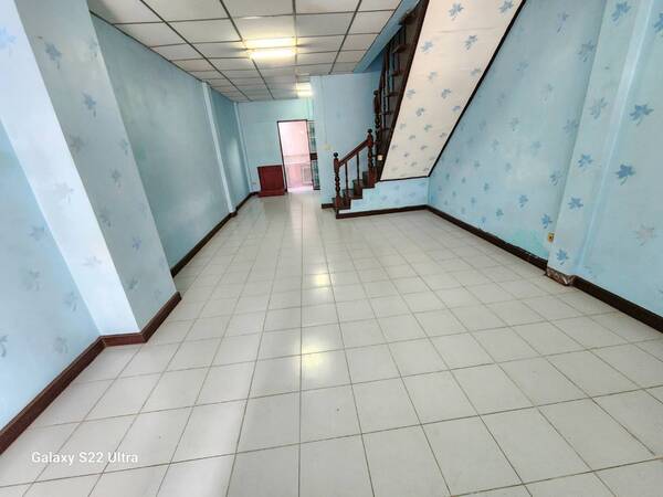 อยู่แล้วรวย!!! ทาวน์เฮ้าส์ 2 ชั้น 16 ตรว.หมู่บ้านพงษ์ศิริชัย 4 พื้นที่ใช้สอย 120 ตารางเมตร หน้ากว้าง 4 เมตร ลึก 12 เมตร