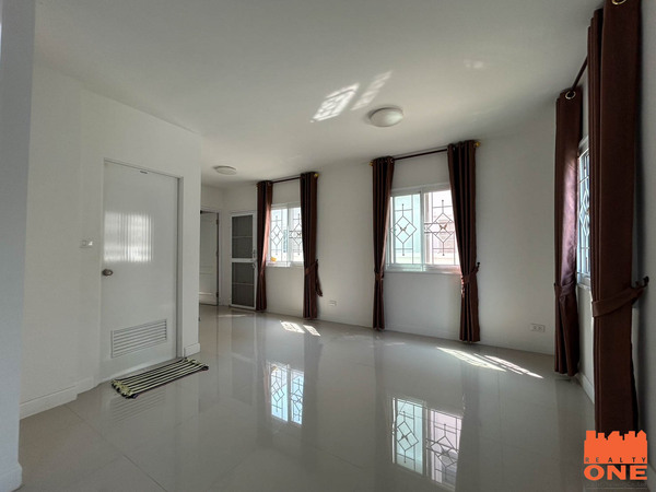 [ ขายด่วน ] บ้านแฝด 2 ชั้น หลังมุม แลนซีโอ คริป ปิ่นเกล้า-วงแหวนฯ (ซ.วัดส้มเกลี้ยง ถนนกาญจนา) เนื้อที่ 43.2 ตร.ว