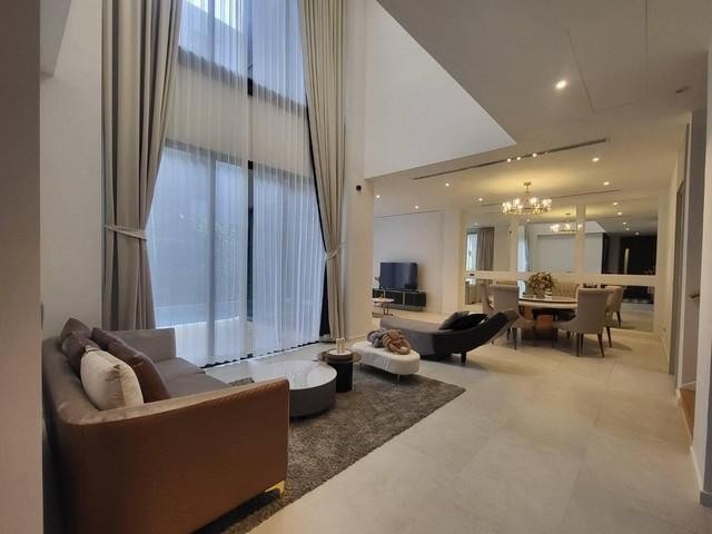 RS61 Rent เช่า บ้านหรู พร้อมลิฟท์และสระว่ายน้ำส่วนตัว Bugaan พระราม9 เหม่งจ๋าย​