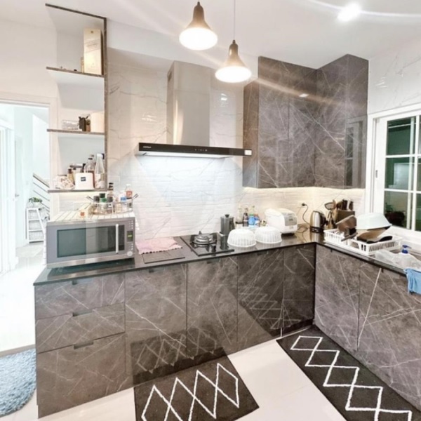 ให้เช่าบ้านเดี่ยวหรู Luxury 2ชั้นเนื้อที่ 60 ตร.ว พื้นที่ใช้สอย 180 ตร.ม 4ห้องนอน 4ห้องน้ำ เฟอร์ครบ ถนนเกษตรนวมินทร์ ราคาเช่า 100,000 บ/ด