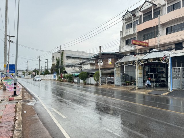 ขายที่ดินบางจะเกร็งสมุทรสงครามติดแม่น้ำแม่กลอง ขายที่ติดแม่น้ำแม่กลอง