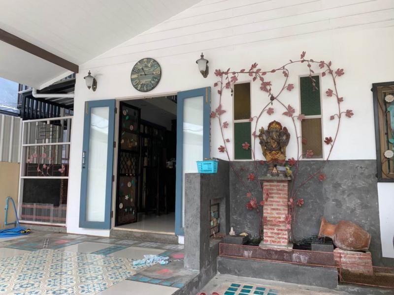 CH1092 ให้เช่าบ้านเดี่ยว 2 ชั้น รัชดาภิเษกซอย 7 ทำเลดี มีเครื่องใช้ไฟฟ้าจดทะเบียนได้