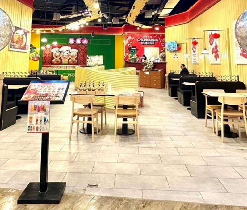 เซ้งพื้นที่ ห้างเทอร์มินอล อโศก เพียง 1900000 บ พร้อมอุปกรณ์ ในห้างลูกค้าเยอะ ใกล้ BTS