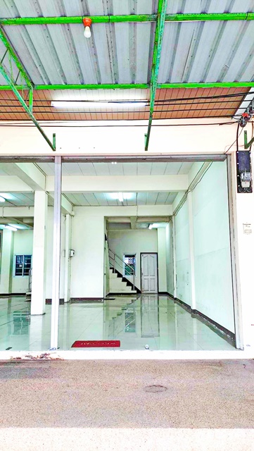 ติดถนนใหญ่  ให้เช่าอาคารพาณิชย์ 3 คูหา 3 ชั้นโลตัสกาฬสินธุ์ 1.6 กม.12นอน 6 น้ำ 430ตร.ม.110ตร.วา กาฬสินธุ์ 1.9กมรพ.ธีรวัฒน์  บิ๊กซี