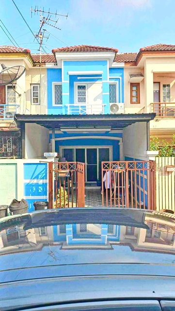 บิ๊กซี เพชรเกษม 1.6 กม. ให้เช่าทาวน์เฮ้าส์ 2 ชั้น 2 นอน รีโนเวทใหม่ บ้านสวย สภาพดี  2น้ำ 1แอร์ 16 ตร.วา. ตลาดบางแคภิรมย์ 1.5 กม.