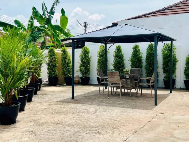 AOM 1310House for rent ‼️????Soi Siam Country Club???? 2 bedrooms /2 bathrooms???? Land size-260 sqm???? Living area-130 sqm???? Fully furnished???? Communal swimming pool???? 24 hour security???? Quiet village????28,000/month Deposit 2month ติดต่อขอรูปและรายละเอียดเพิ่มเติม  สนใจนัดชมสถานที่จริงคุณต๋อม 081-925-2443  , คุณต๋อย 086-542-7078LINE 081-925-2443   LINE 086-542-7078# อสังหาริมทรัพย์ #ยินดีรับฝากขาย-เช่า อสังหาริมทรัพย์ทุกชนิด