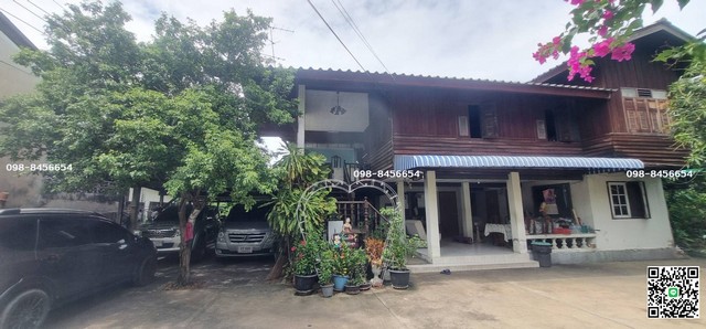 ขายอาคารพาณิชย์ บางซื่อ ถนนวงศ์สว่าง 8 คูหา พร้อมบ้าน ใกล้ MRT วงศ์สว่าง พระราม 7