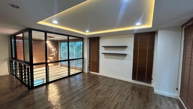 ขายทาวน์โฮม 4 ชั้น  เดอะ เซเรโน่ บายโบนันซ่า(The Sereno by The Bonanza)  เขตหลักสี่ กรุงเทพ