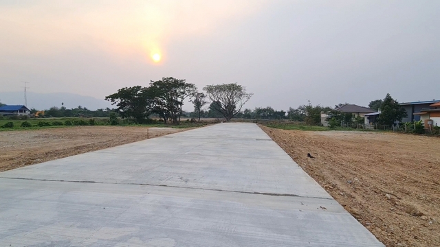 ขายที่ดินน้ำไม่ท่วมสำหรับสร้างบ้านอยู่ สร้างบ้านขาย สันทรายเชียงใหม่