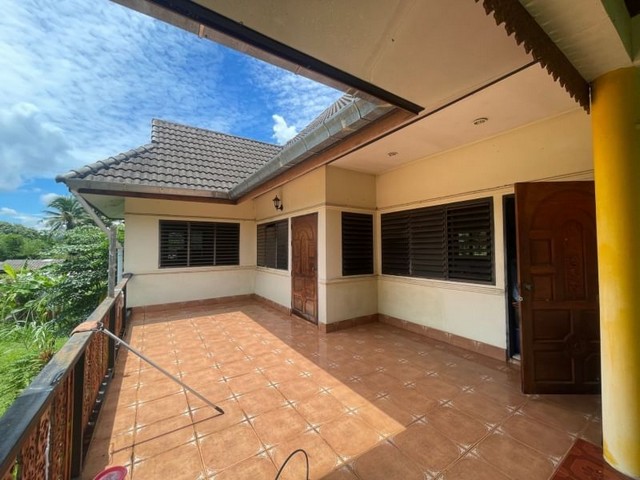 ขายด่วน บ้านสวน ธรรมชาติสุด โอบล้อมต้นไม้ สันกำแพง