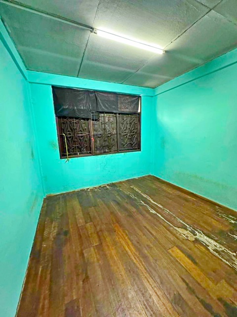 กิจการร้านอาหาร ให้เช่าอาคารพาณิชย์ 2ชั้น ร้านค้า ติดถนน MRT อิสรภาพ 1.3 กม.2นอน1 น้ำ110 ตร.ม.28 ตร.วา. อาชีวศึกษาธนบุรี 0.9กม.อิสรภาพ 37-42