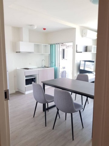 ดีคอนโด พิงค์ ห้องสวย เฟอร์ครบ พร้อมเข้าอยู่        