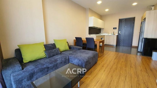 ขายคอนโดหรู สไตล์ลิสท์ เชียงใหม่ กลางเมืองเชียงใหม่ บนถนนคันคลอง ใกล้มหาวิทาลัยเชียงใหม่ ขนาด 58.93 ตร.ม. 2 ห้องนอน 1 ห้องน้ำ พร้อมเฟอร์นิเจอร์และเครื่องใช้ไฟฟ้า ชั้น 4 หันทางวิวดอยสุเทพ ดื่มด่ำกับธรรมชาติของขุนเขา ให้คุณได้พักผ่อนเสมือนอยู่บ้านใจกลางเมือง ทำเลดี ใกล้มหาวิทยาลัยเชียงใหม่ นิมมาน ห้างเมญ่า สนามบินเชียงใหม่ขาย 5,490,000 ล้านบาท(รหัสทรัพย์ 00125595)Contact Us+66 (0)8