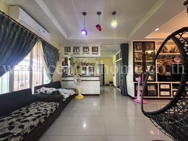 บ้านเดี่ยว 2 ชั้น หมู่บ้าน นนทิชาการ์เด้น ลำลูกกา - คลอง 8 ปทุมธานี