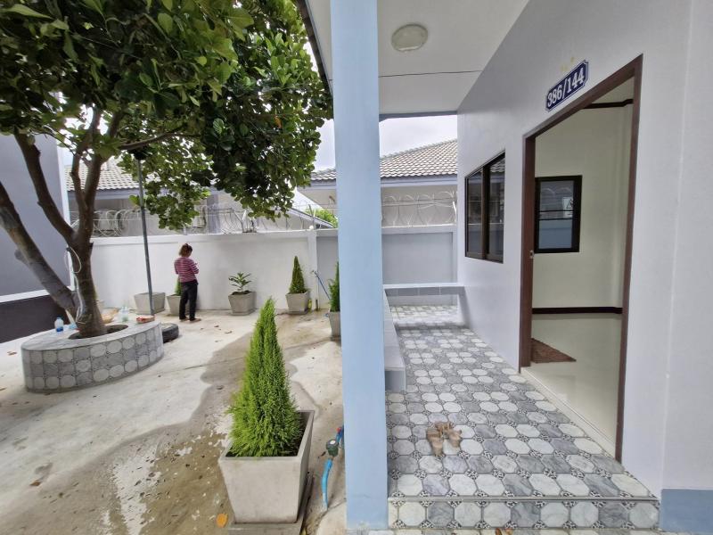 AOM 1326House for rent -1 bedrooms 1 bathrooms -15,000 baht/months - 2 months deposit In Jomtien (Wat Bun)ติดต่อขอรูปและรายละเอียดเพิ่มเติม  สนใจนัดชมสถานที่จริงคุณต๋อม 081-925-2443  , คุณต๋อย 086-542-7078LINE 081-925-2443   LINE 086-542-7078# อสังหาริมทรัพย์ #ยินดีรับฝากขาย-เช่า อสังหาริมทรัพย์ทุกชนิด