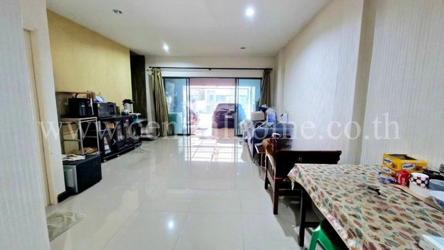 ทาวน์โฮม 2 ชั้น ลิฟวิ่ง เรสซิเดนซ์ รังสิต - ราชพฤกษ์  ถูกที่สุดในโครงการ