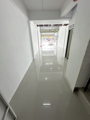 ขายทาวน์โฮม 3 ชั้นครึ่งลำลูกกาคลอง2 ถนน เพ่งน้อยไม้ ใกล้ตลาดนานาเจริญ