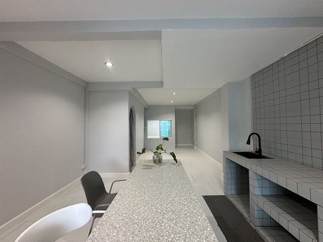 รหัสC6498 ให้เช่าทาวน์เฮ้าส์ 2ชั้น หมู่บ้านโชคอนันต์ ลาดพร้าว โชคชัย4