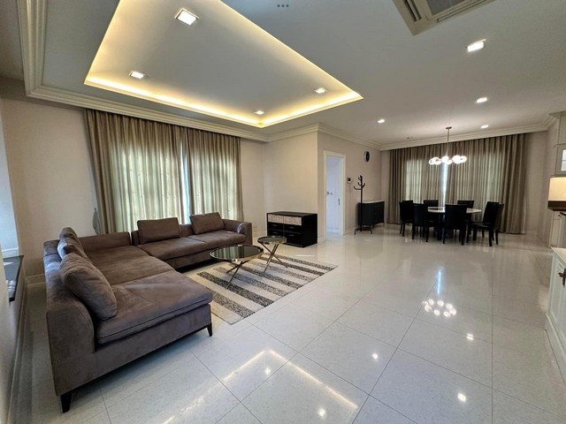 ขายบ้านเดี่ยวหรู 2 ชั้น 124 ตรว. 4 ห้องนอน หมู่บ้านนาราสิริ บางนา กม.10 ตรงข้ามเมกะบางนา