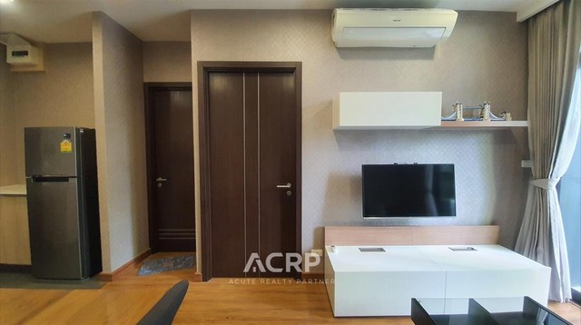 ขายหรือให้เช่าคอนโดสไตล์ลิสท์ เชียงใหม่ กลางเมืองเชียงใหม่ บนถนนคันคลองชลประทาน ขนาด 39.46 ตร.ม. 1 ห้องนอน 1 ห้องน้ำ พร้อมเฟอร์นิเจอร์และเครื่องใช้ไฟฟ้า วิวสระว่ายน้ำ ทำเลดีมาก ใกล้มหาวิทยาลัยเชียงใหม่ นิมมาน ห้างเมญ่า สนามบินเชียงใหม่ขาย 3,400,000 บาทให้เช่า 15,000 บาท/เดือน  (รหัสทรัพย์ 00125587) Contact Us+66 (0)88 268 2000info@acuterealtyconsultant.comLine Official : @acrconsultanthttps://www.acr-partner.com