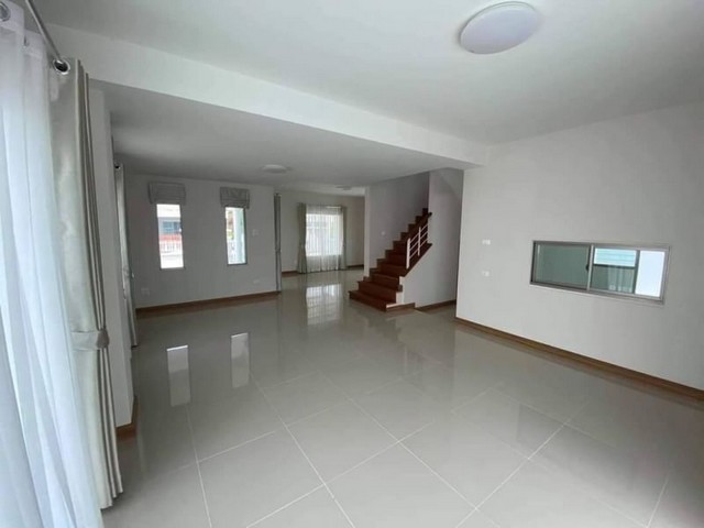 ขายบ้านมือสองชลบุรี บ้านเดี่ยว 2 ชั้น บ้านสวนฟ้าใส ห้วยกะปิ TP-H0607