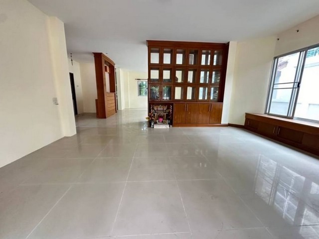 ขายบ้านเดี่ยว 2 ชั้น หมู่บ้านปิยวัฒน์ บางแสน-อ่างศิลา ชลบุรี TP-H0606