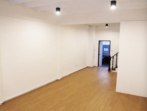 ออฟฟิศให้เช่ารัชดา ห้วยขวาง  อาคารเอไอเอ แคปปิตอล เซ็นเตอร์ รถใต้ดินสถานีศูนย์วัฒนธรรม   O2,512,59O9,  O84,543,4833www.irentoffice.com