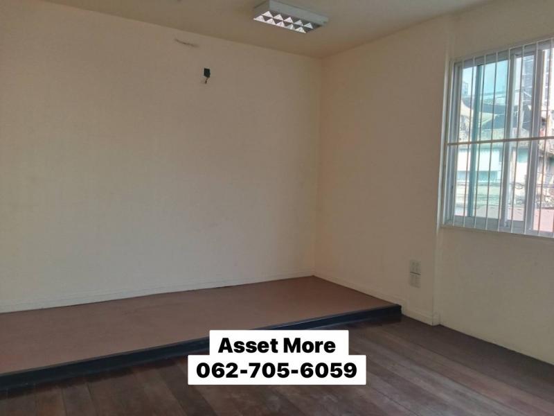 ให้เช่าด่วน บ้านเดี่ยว2ชั้น ติดถนน   ขนาด109   ตารางวา ใกล้ปากซอยแสนสบาย ฝั่งพระรามสี่ แขวงพระโขนง