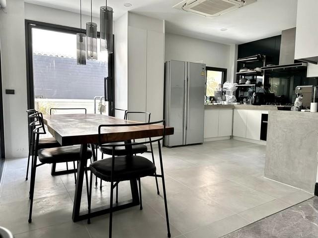 C4600 ขายบ้านเดี่ยว 2 ชั้น หมู่บ้านกรองทอง ซอยอ่อนนุช 44 (อ่อนนุช 40) ใกล้ MRT ศรีนุช, ซีคอนสแควร์