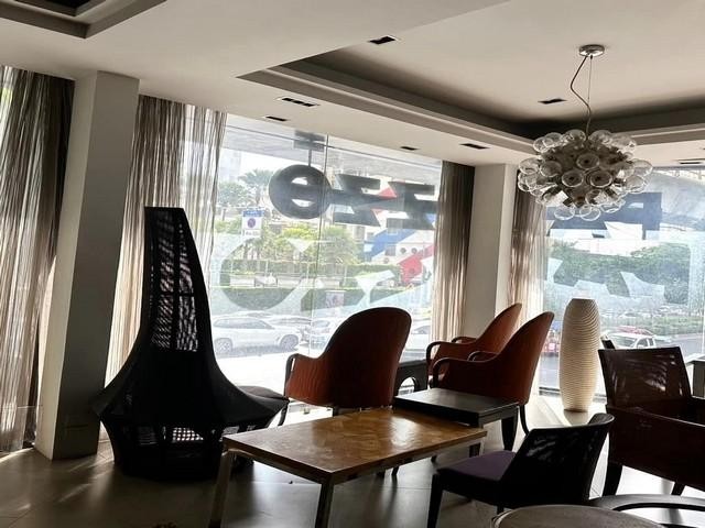 C4597 ให้เช่าอาคารพาณิชย์ 3.5 ชั้น หัวมุม ซอยสุขุมวิท 43 ใกล้ BTS พร้อมพงษ์, Emquatier, Emsphiere