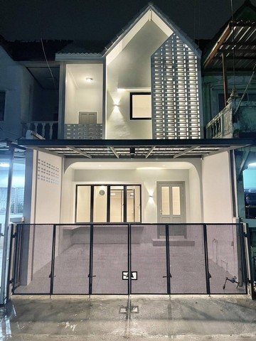 ทาวน์เฮ้าส์ 2 ชั้น หมู่บ้านดวงทอง ซอยบัวทองแฟคทอรี่ บางบัวทอง (ใกล้แยกบางพลู)* ทำเลดี เข้าออกได้ทั้ง ถนนบางกรวย-ไทยน้อย, ถนน ชัยพฤกษ์, ถนน รัตนาธิเบศร์ ฯฟรีจองฟรีดาวน์ฟรียื่นสินเชื่อฟรีค่าโอนกู้ได้เต็มนัดชมบ้านได้ทุกวัน ปล่อย Teaser อวดโฉมก่อนใคร กับบ้าน Series หมู่บ้านดวงทองซอย 1 บางบัวทองเนื้อที่ 0-0-17ตารางวา 2ห้องนอน 2 ห้องน้ำ 1 ห้องครัว1ที่จอดรถ 7-11หน้าหมู่บ้าน เดินทา
