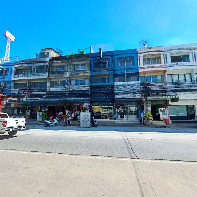 ประชาชื่นนนทบุรี นวด สปา 7นอน ทำเลทอง MRT เมืองทองธานี ให้เช่าอาคารพาณิชย์ใหญ่มาก 4 ชั้น  5 น้ำ  สนามบินน้ำ .สามัคคี