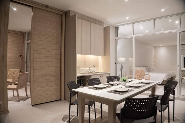 ขายบ้านพร้อมที่ดินติดทะเล หาดส่วนตัว อ.เมือง จังหวัดประจวบคีรีขันธ์​  แปลงสวย ขนาดกำลังดี ทำเลดีมากๆ