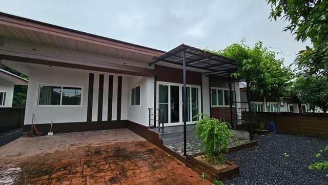 ให้เช่าบ้านเดี่ยวหลังใหญ่นิคมพัฒนาซอย3 ระยอง ไม่มีเฟอร์นิเจอร์