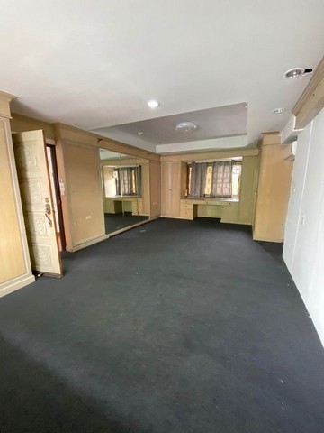 ให้เช่าโฮมออฟฟิศใกล้MRTสุทธิสาร 2 กม.และ MRT ห้วยขวาง 2.5 กม.พื้นที่ใช้สอย500 ตร.ม.  3 ชั้น ซอย20 มิถุนา ย่านสุทธิสาร ห้วยขวาง