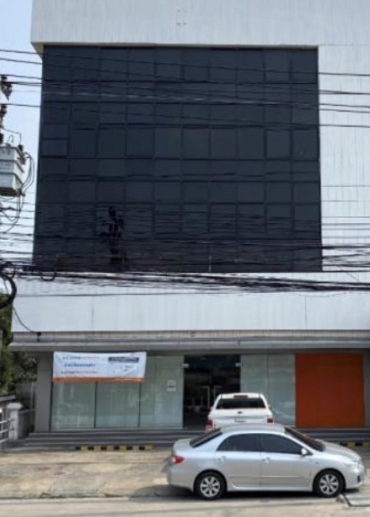 ให้เช่าอาคาร5ชั้น 3 คูหา ติดถนนเทพารักษ์ กม 4 ใกล้แยกศรีเทพา พื้นที่ 714 ตรม