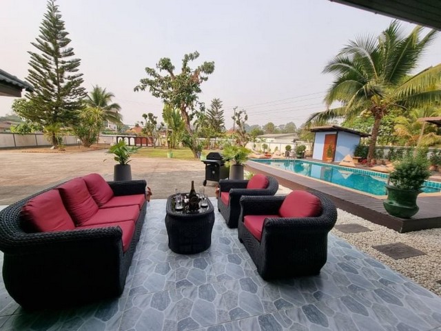 พูลวิลล่า 2 ชั้น หลังใหญ่ เนื้อที่กว้าง เฟอร์ครบ โซนสารภี