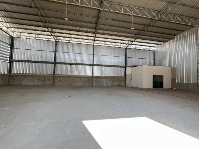 #ให้เช่าโกดังชลบุรี#ขนาดโกดัง: 420 ตร.ม.????นาป่า อ.เมือง​ จ.ชลบุรี????(#ผังส้ม) #พื้นที่ใช้สอย: ทางเข้าออกสามารถใช้ร่วมกันได้ •พื้นที่รวม: ประมาณ 8 ไร่ •สิ่งอำนวยความสะดวก: ภายในมีออฟฟิศ     ห้องน้ำ ครบถ้วน พร้อมที่จอดรถ ✅ค่าเช่า: 50,000 บาท/เดือน •เงื่อนไขการเช่า:       ประกัน 3 เดือน, ล่วงหน้า 1 เดือน      สัญญาเช่า 4 ปี  สนใจติดต่อ /นัดชม????081-4590982​  k.ลฎา????​098-9955449​ ????085-4226346  แอดมินAddLine​ID​: ladapa23 Email.ladapa23021977@gmail