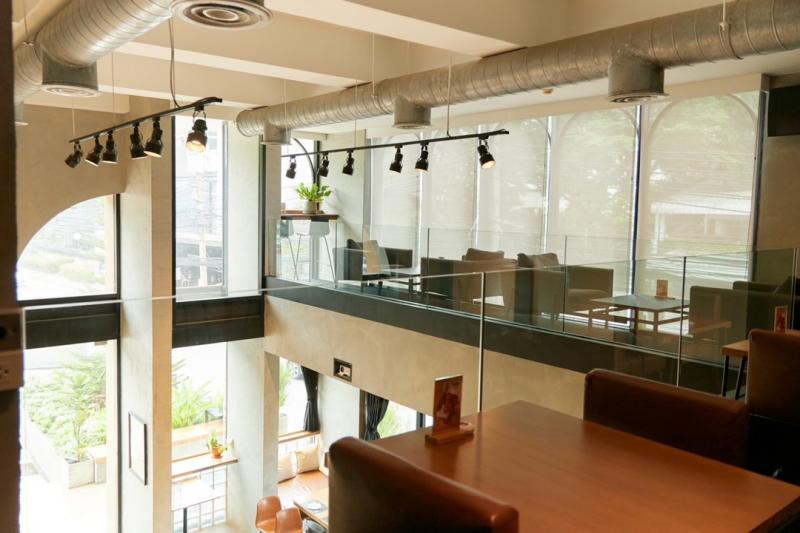  สนใจติดต่อ โทร 095-965-9655เซ้งกิจการ‼️ ร้านอาหาร  #สุขุมวิท49 #โครงการพิมาน49 แบ่งเป็นห้อง Private Bar Style Omakase  #พร้อมบาร์เครื่องดื่ม #FullyFurnished-เพียง 6.5 ล้าน #พร้อมอุปกรณ์ครบ - พร้อมประกอบกิจการได้ทันที  ร้านติดถนนใหญ่- ขนาดรวม 150 ตรม #ร้าน2ชั้น- พร้อมระบบครัวใหญ่- มีห้องน้ำแยกชาย / หญิง- ห้องโถงกว้างสองชั้น พร้อมห้องน้ำในตัวทั้งชาย / หญิง ค่าเช่าเดือนละ 270,000 บาท สนใจติดต่อ โทร 