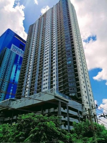 ขายคอนโดโครงการ ศุภาลัยปาร์ค เอกมัย ทองหล่อ  Supalai Park Ekamai Thonglor พร้อมผู้เช่า